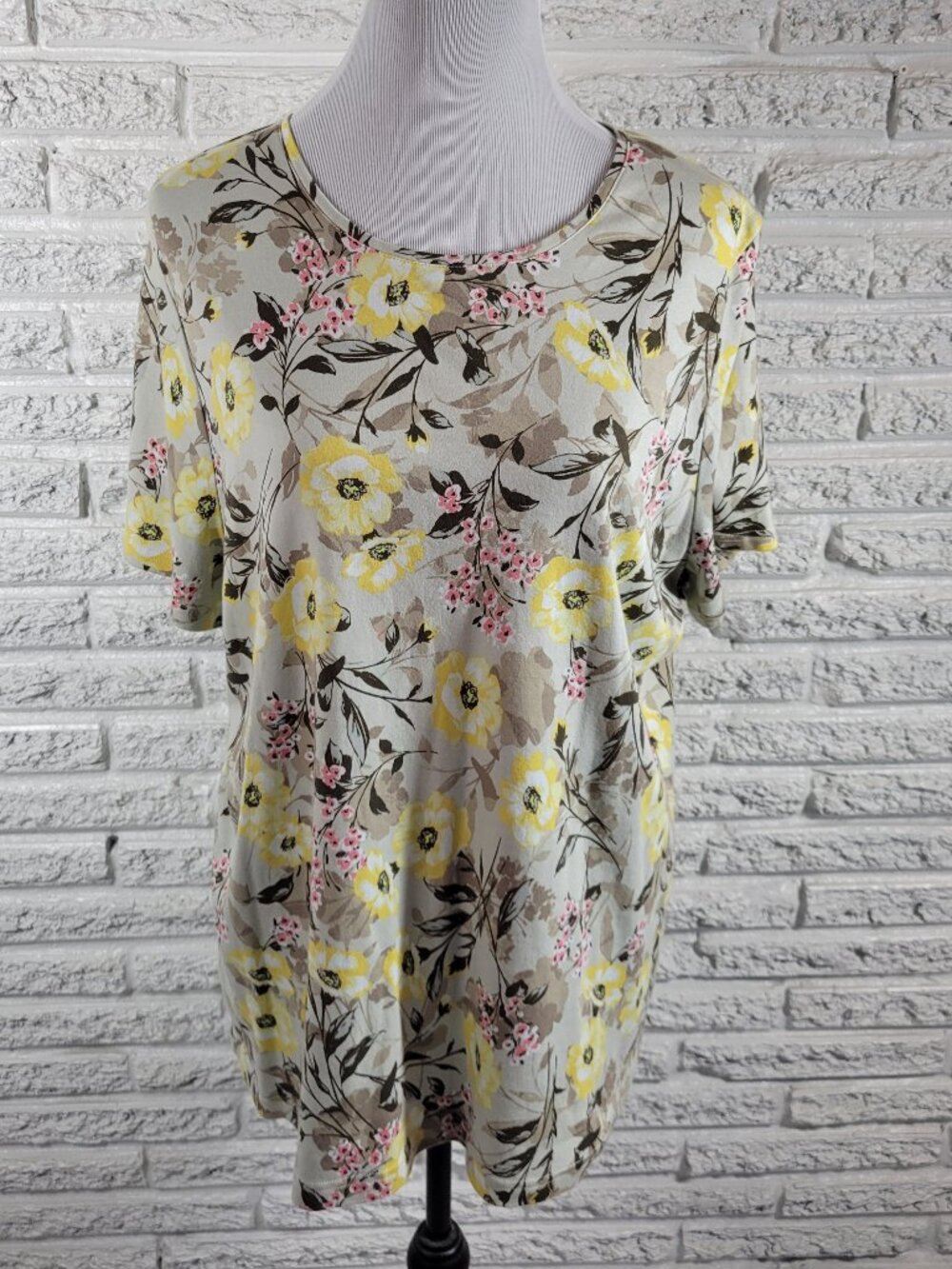 Croft & Barrow Classic Womens Tee 2X Floral 100% Cotton Crew Neck FLO221E‎